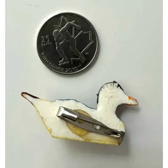 🎁 🇨🇦 Vintage Duck Brooch / Handmade Painted Resin / 1970s Multicolor - Picture 4 of 6